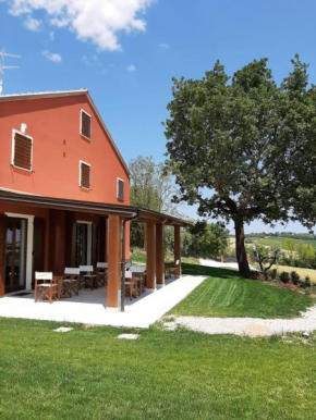 Agriturismo Colle Rosso